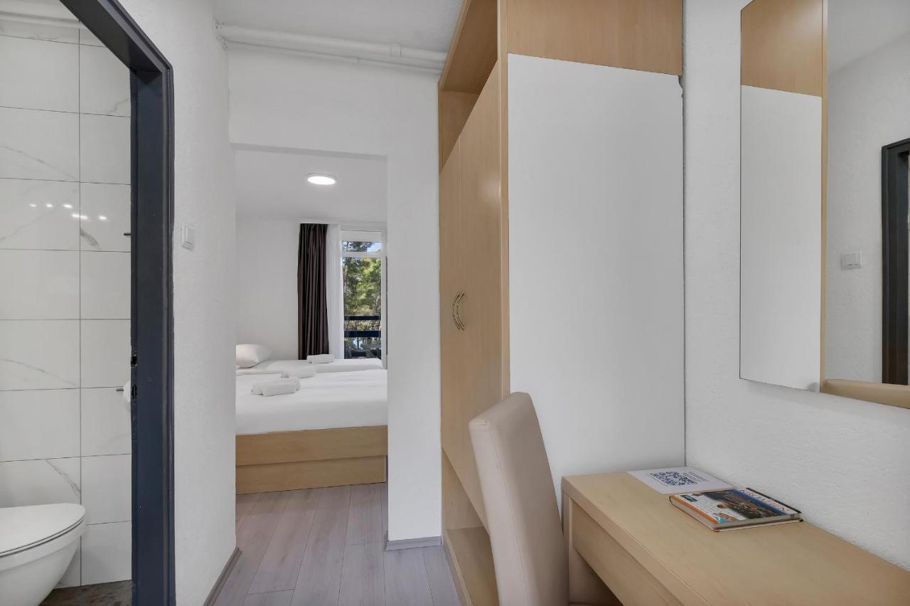 באסקה וודה Hotel Alem מראה חיצוני תמונה