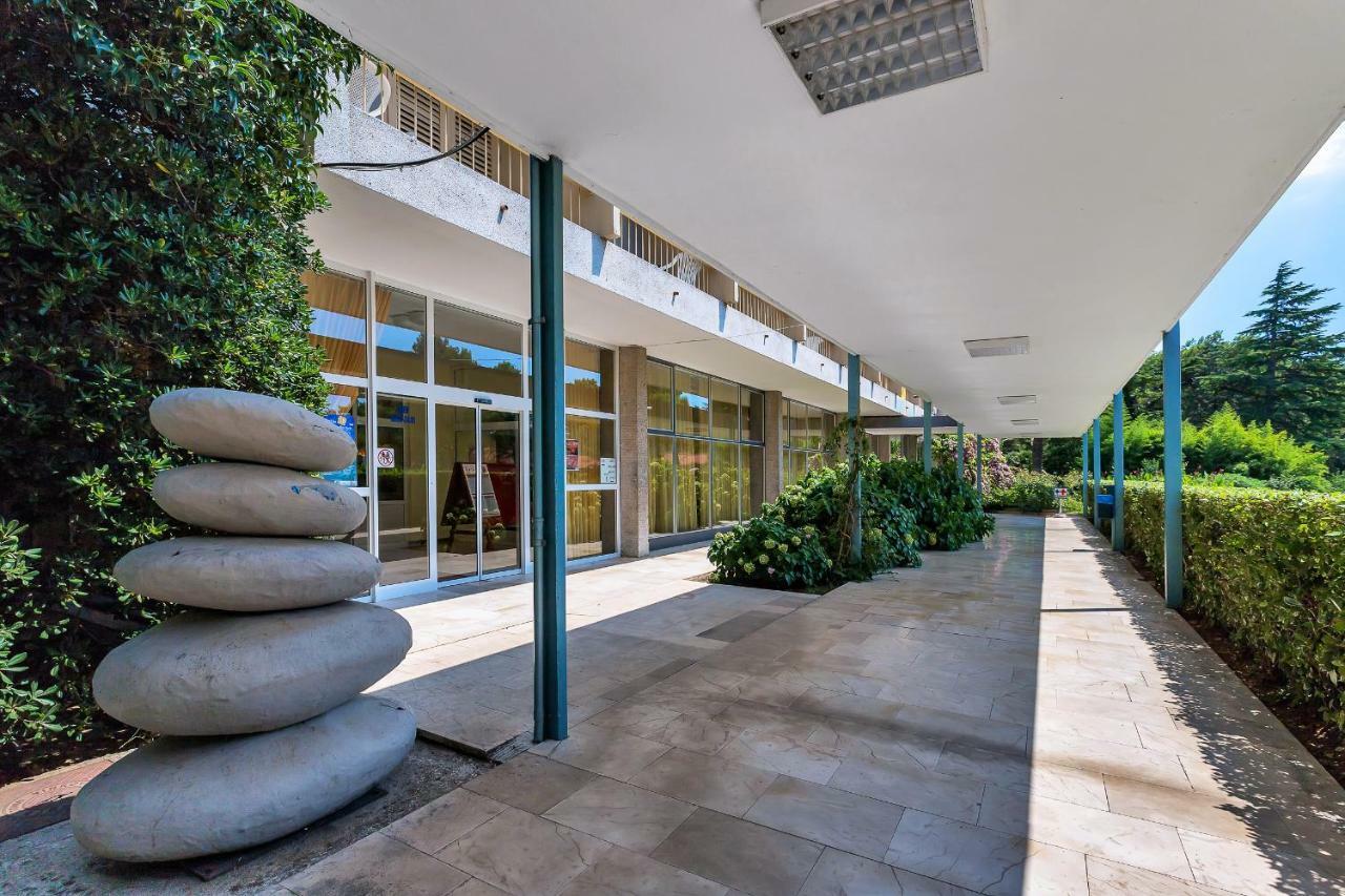 באסקה וודה Hotel Alem מראה חיצוני תמונה